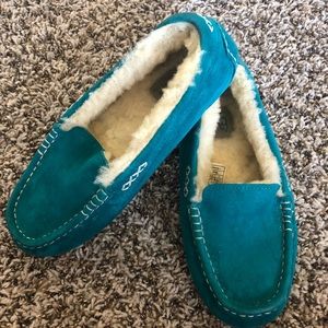 Ugg slippers